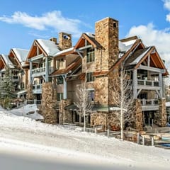Bear Paw Lodge #B305
